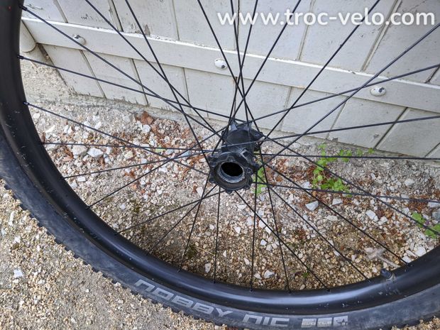 Roues Lefty 27,5 Cannondale carbone 30mm - 3