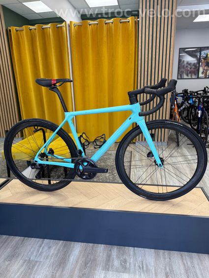 Bianchi Specialissima PRO Ultegra Di2 2024