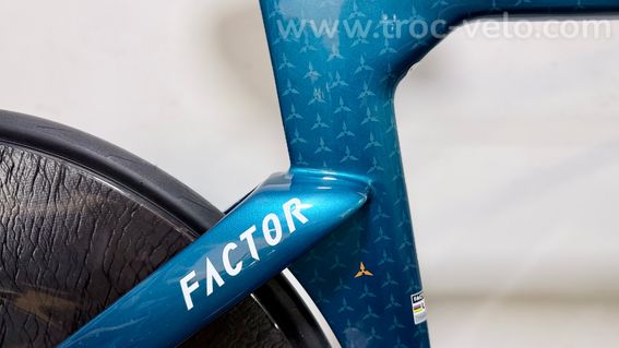 FACTOR HANZO VELO NEUF -20% - 4