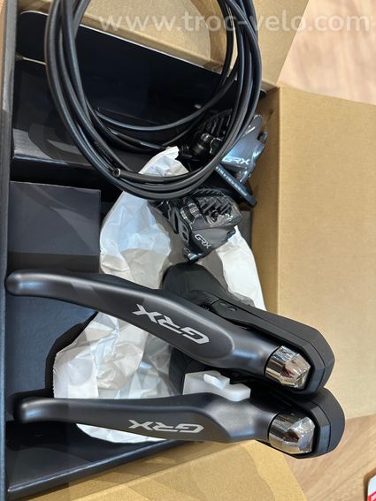 Kit freinage complet SHIMANO GRX 810 2x11v ou Kit freinage complet SHIMANO GRX 810 Mono 1x11v - 2