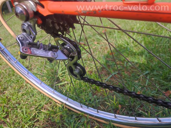 Vélo vintage cycles jeunet captivante - 6