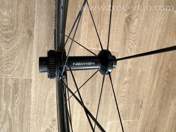 Paire de roues carbone NEWMEN Advanced SL R.80 Streem – 80 mm – Disque - 5