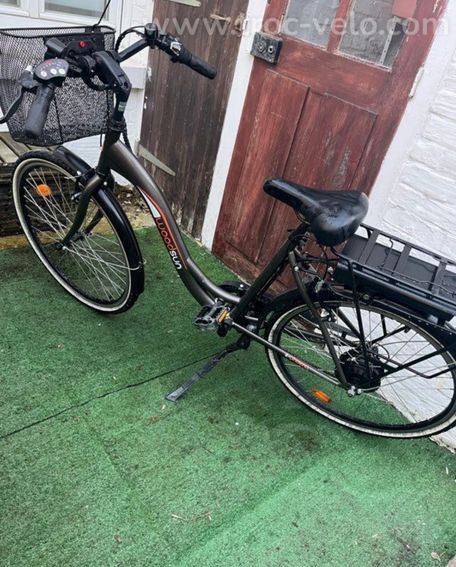 Vélo de Ville à Assistance Electrique E-PHOENIX 26  Woodsun - 2