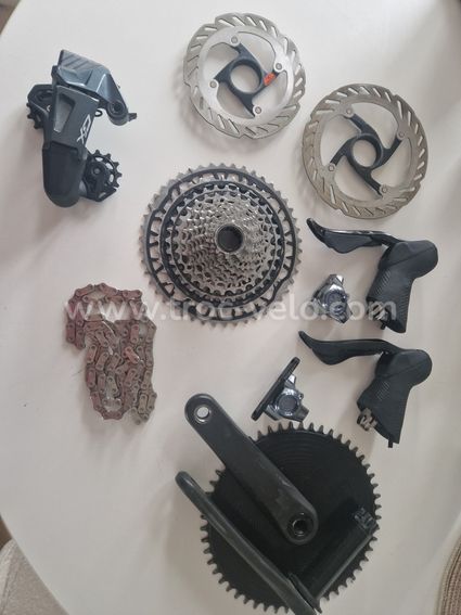 Groupe Wheeltop EDS TX 13v complet – SRAM Force carbone – Garbaruk 52D – 2500 km