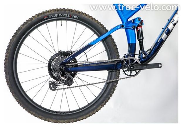 VTT TREK FUEL EX 8  - 2