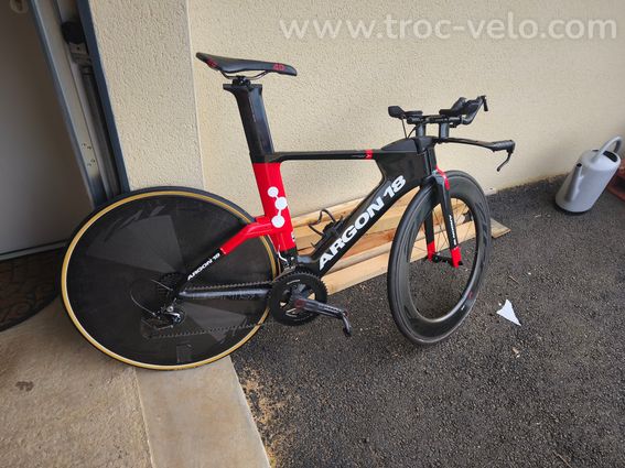 Vélo de contre la montre Argon