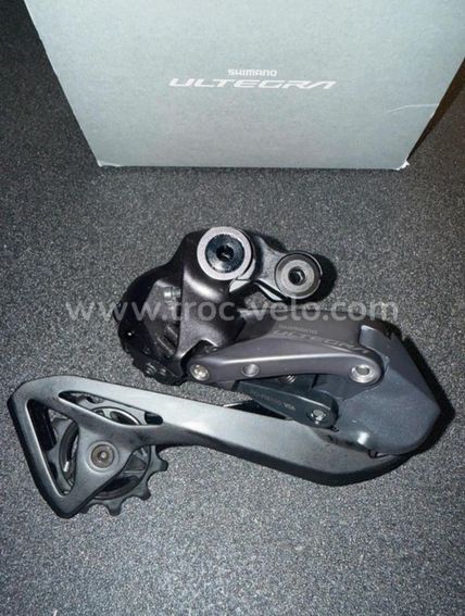 Manettes de vitesses Shimano Ultegra Di2 RD-R8150