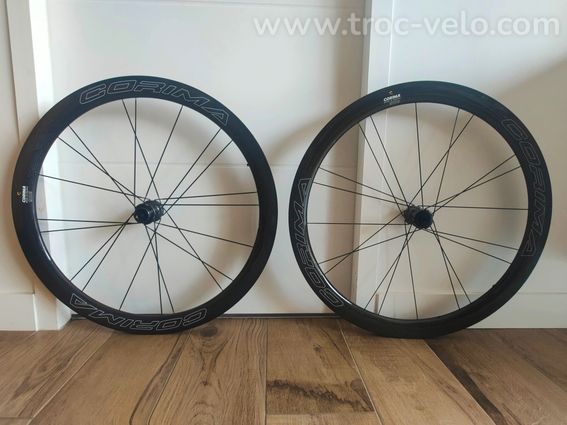 Paire de roues CORIMA WS47 tubeless disque