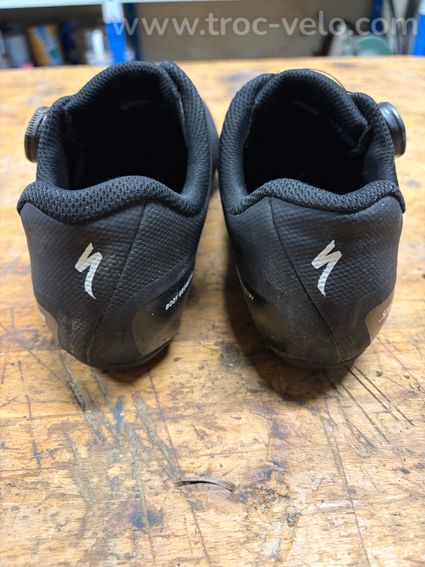 Paire chaussure de route specialized torch 2.0 T40 - 4