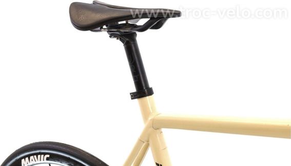Produit Reconditionne Mendiz F8 Sl 12 Di2 12v Bei Velo De Route Tres Bon Etat - 8