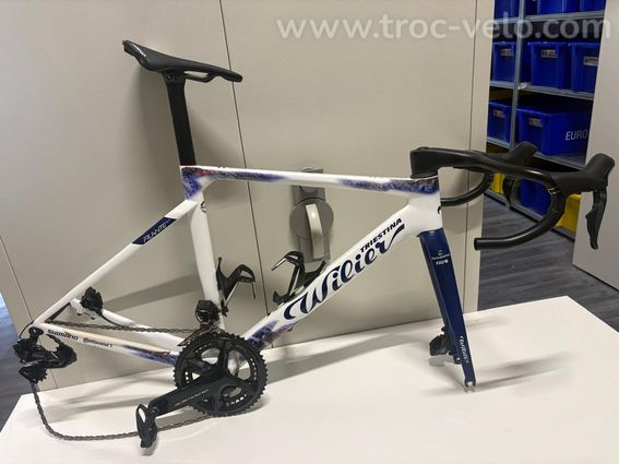 Wilier Filante SLR Groupama FDJ United - 9