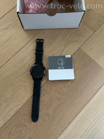 Montre Garmin fenix 5 sapphire