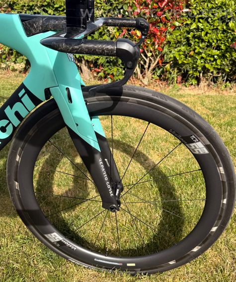 Bianchi Aquila TT / CLM 2024 Taille M - 4