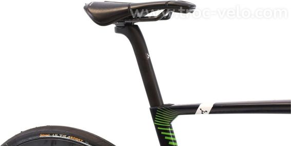 Produit Reconditionne    Argon 18 Sum Pro Di2 12v    Noir   Velo De Route   Tres Bon Etat - 8