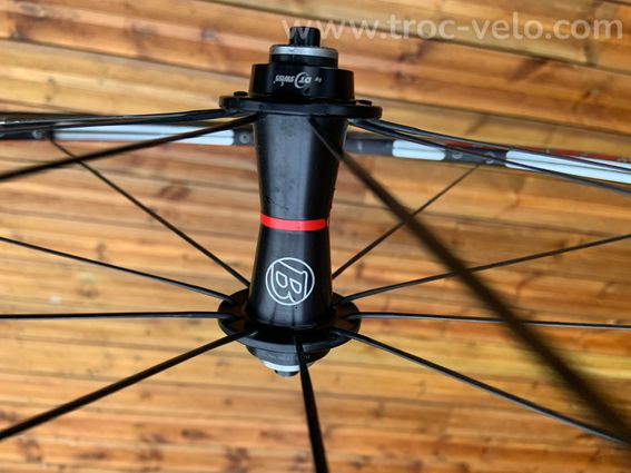 Roue avant Bontrager Race X Lite vintage rare - 2