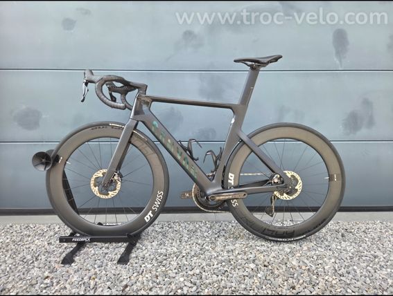 Canyon Aeroad CFR - M - Shimano Dura-Ace Di2 12v - DT Swiss PRC 1400 65mm - 2