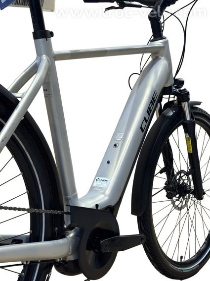Cube Touring Hybrid Pro 625 Vélo électrique Shimano Deore 2023 - 12