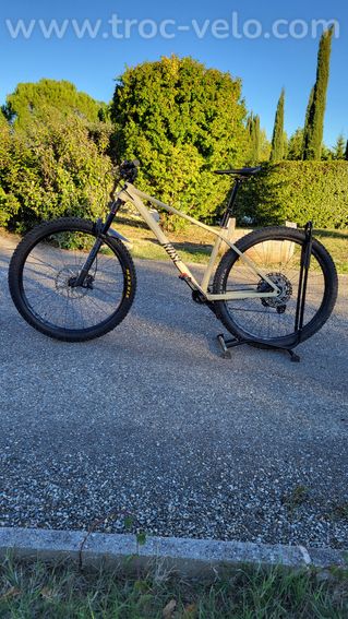 Vends VTT Rose Bonero 2 taille M