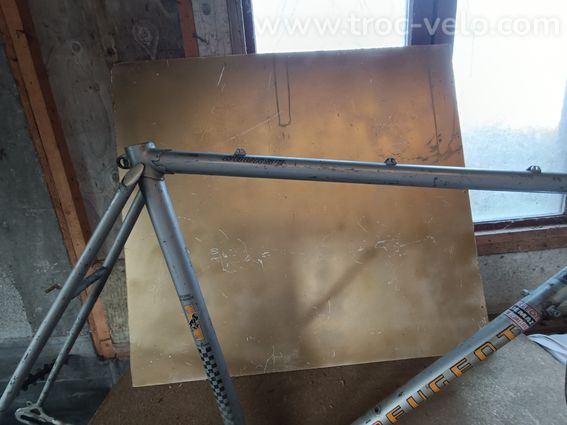 Cadre Vélo Peugeot Acier Taille 57 - 4