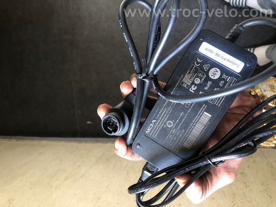 Chargeur de vélo électrique  - 2