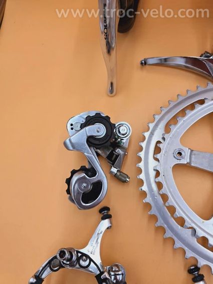 Groupe Shimano 105 6 compartiments - 12