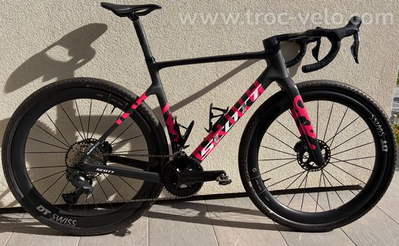 SCOTT ADDICT RC GRAVEL