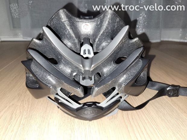 Casque de vélo de la marque Bell - 5