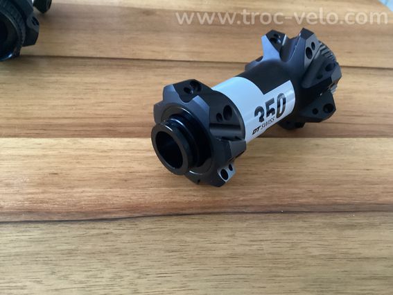 Paire de moyeux gravel ou route avant et arrière Dt swiss 350 straightpull 15/100 et 12/142 neuf - 7