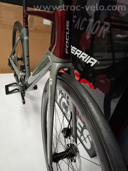 NEUF FOCUS IZALCO MAX 8.9 Taille L - 3