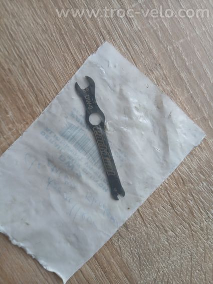 clé Park Tool pour dérailleur Shimano Shadow, modèle DW-2