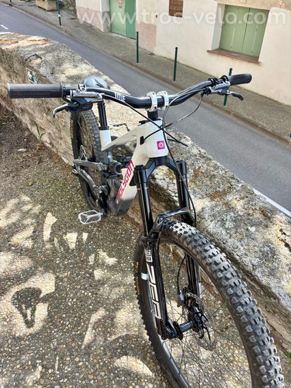 POLYGON COLLOSSUS N9 Di2 - 2