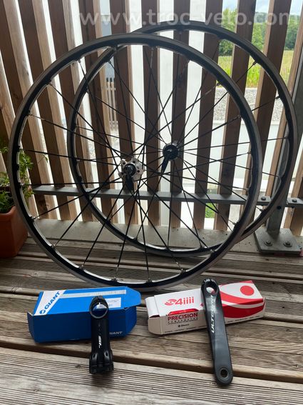 Giant TCR Advanced Pro 1 + équipements - 3