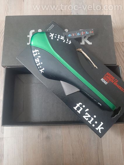 Selle fizik arione cx carbone