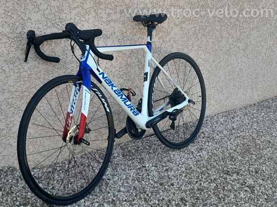 Vélo de course nakamura shimano 105