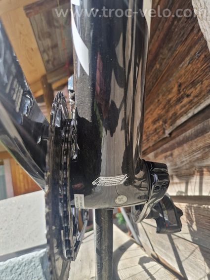 Merida scultura team disc bahrain mac laren 2022 T 55 1250kms - 11