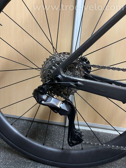 Merida scultura team disc bahrain mac laren 2022 T 55 1250kms - 12