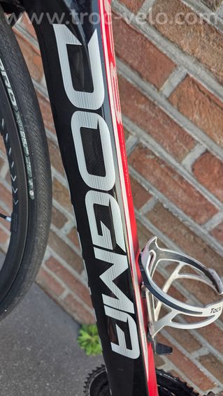 Pinarello Dogma F8 carbone - Dura-Ace - Cadre homologué UCI - 3