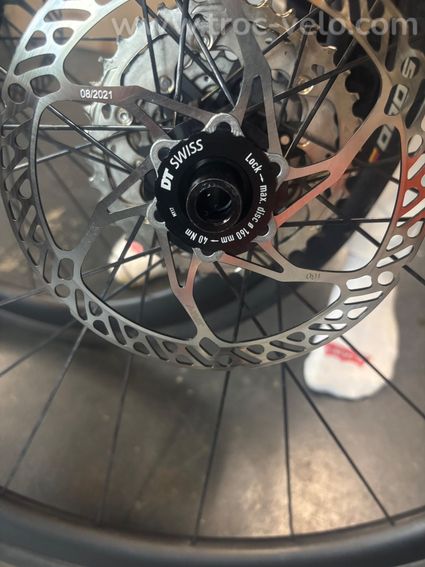 Roue carbone DT Swiss PRC 1650 35mm  - 7