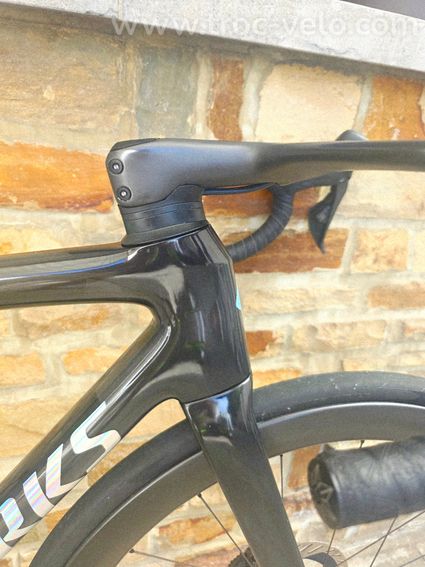 Specialized S-Works Tarmac SL8 – Dura-Ace Di2 – Roval Rapide – 7 kg - 12