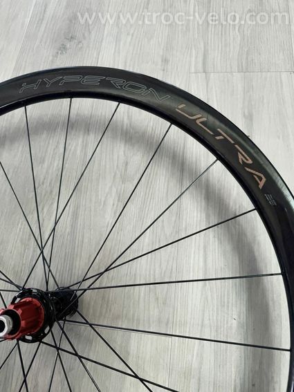 Roues CAMPAGNOLO HYPERON ULTRA DISC tubeless centerlock