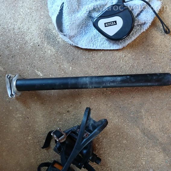 Tube de selle sans marque 320 mm