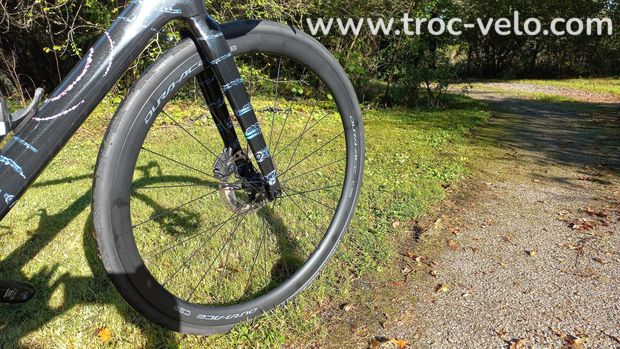 Paire Roues Shimano Dura Ace C Disques Shimano Troc V Lo