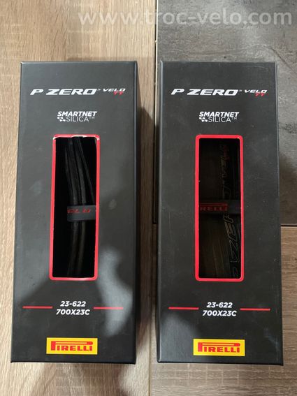 Paire pneus Pzero Race TT