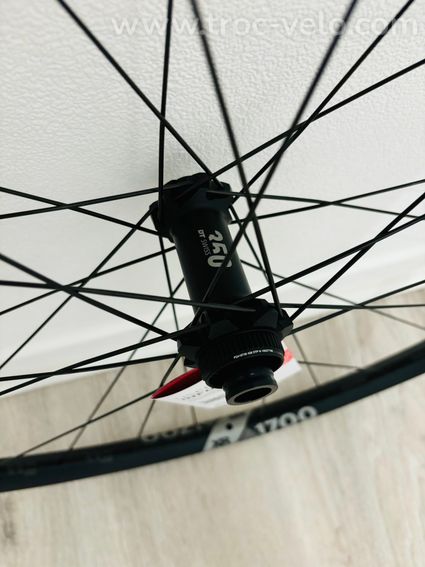 Paire de roues DT Swiss XR1700 Spline Shimano MS NEUVE - 5