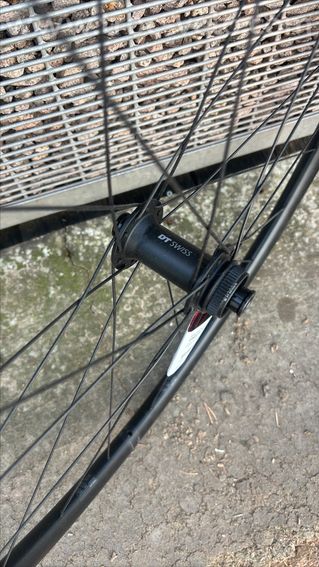 Roue avant DT Swiss Endurance LN - 2