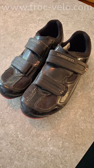 Chaussures Shimano taille 43 (42)