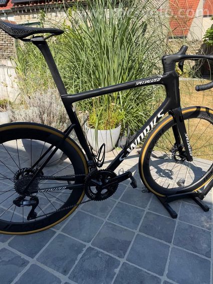 Specialized s-works tarmac sl8 ultegra di2 12v