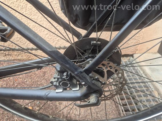Vélo ville Specialized Sirrus taille M - 2