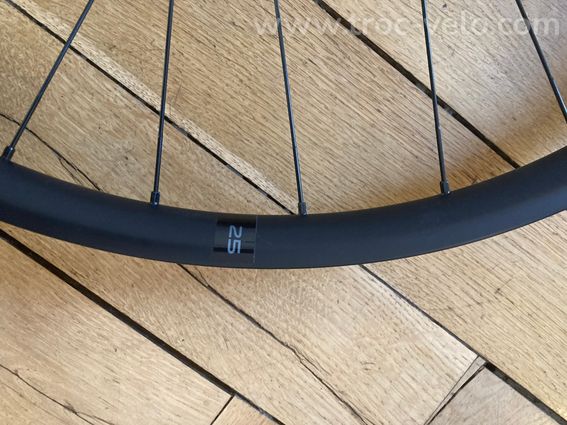 Roues VTT carbone cannondale lefty - 6
