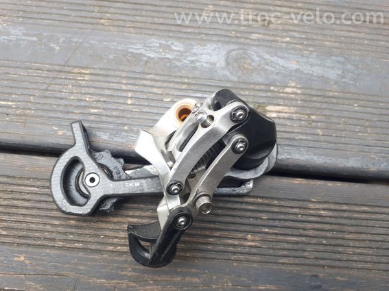 DERAILLEUR ARRIERE SRAM XO 9V chape longue carbone - 2